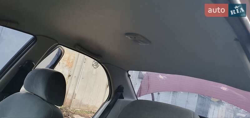 Седан Daewoo Nubira 1999 в Черкассах