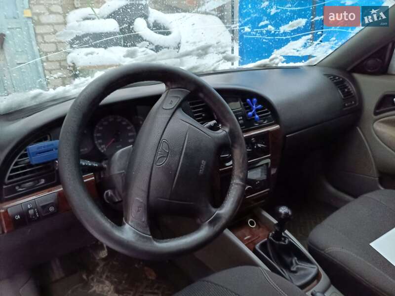 Седан Daewoo Nubira 2002 в Запоріжжі фото 3 Седан Daewoo Nubira 2002 в Запоріжжі