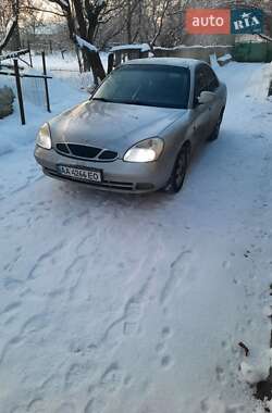 Седан Daewoo Nubira 2003 в Житомире