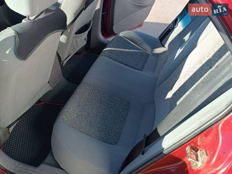 Седан Daewoo Nubira 2003 в Броварах фото 23 Седан Daewoo Nubira 2003 в Броварах