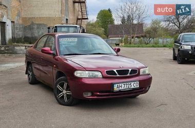 Седан Daewoo Nubira 1999 в Обухові