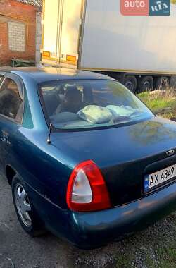 Седан Daewoo Nubira 1998 в Харкові