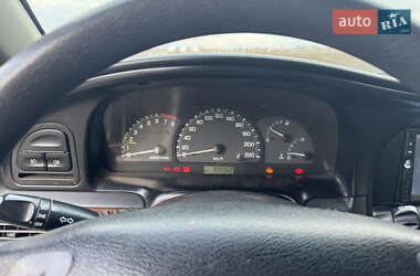 Минивэн Daewoo Rezzo 2001 в 