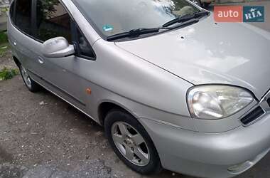Минивэн Daewoo Rezzo 2002 в 