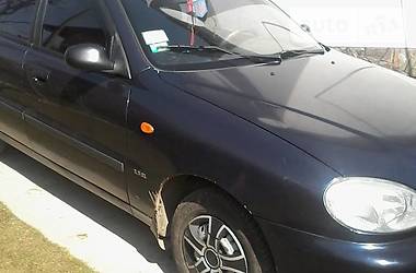 Седан Daewoo Sens 2004 в Самборе