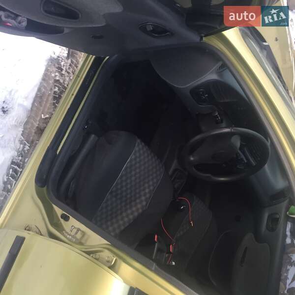 Седан Daewoo Sens 2006 в Львове