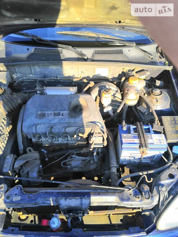 Седан Daewoo Sens 2006 в Горишних Плавнях