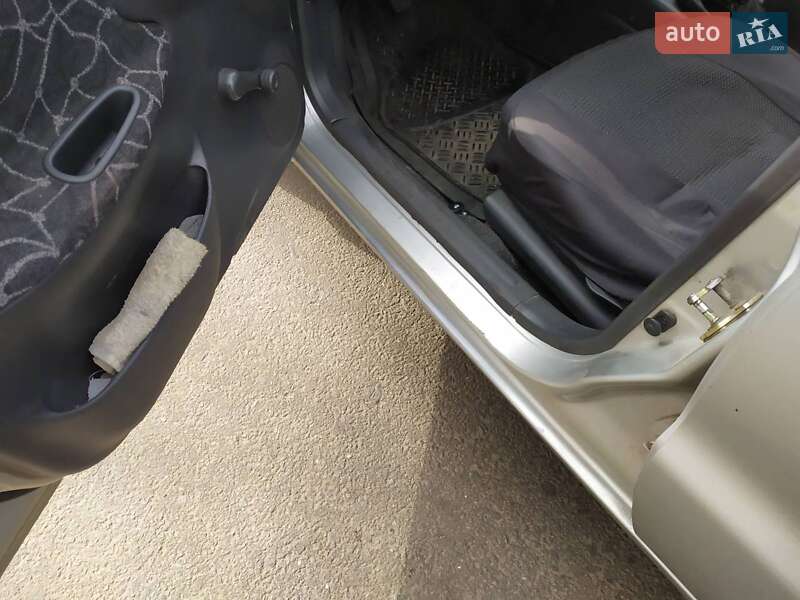 Хетчбек Daewoo Sens 2003 в Полтаві
