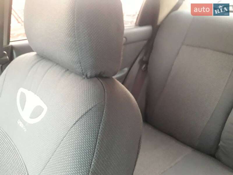 Седан Daewoo Sens 2004 в Запоріжжі