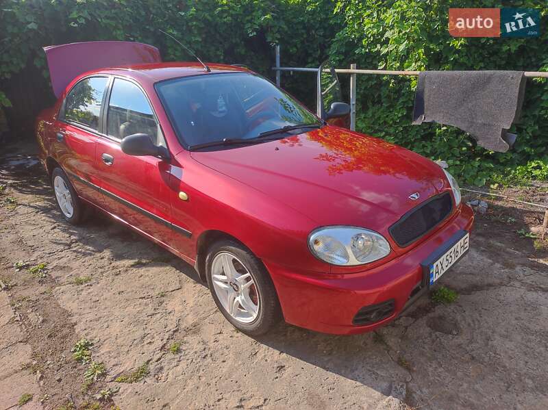 Седан Daewoo Sens 2008 в Первомайске