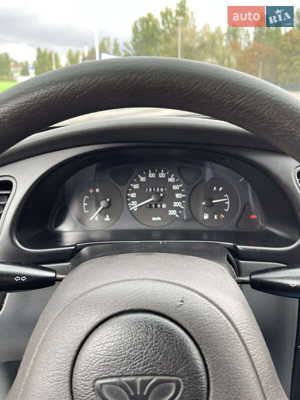 Седан Daewoo Sens 2005 в Запорожье