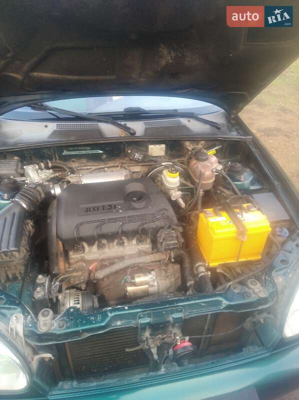 Седан Daewoo Sens 2004 в Житомире
