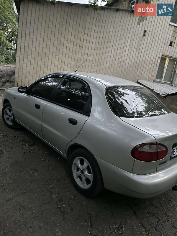 Седан Daewoo Sens 2003 в Кропивницком