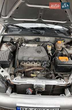 Седан Daewoo Sens 2007 в Кропивницькому