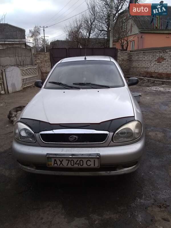 Седан Daewoo Sens 2004 в Дергачах