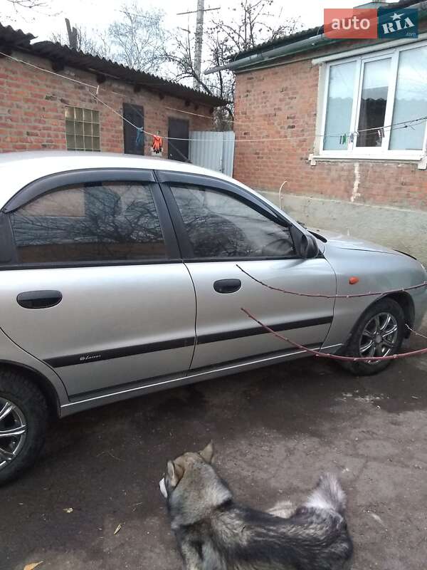 Седан Daewoo Sens 2004 в Дергачах