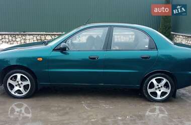 Седан Daewoo Sens 2004 в Волочиске
