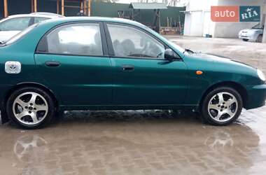 Седан Daewoo Sens 2004 в Волочиске