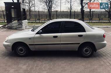 Седан Daewoo Sens 2004 в Киеве