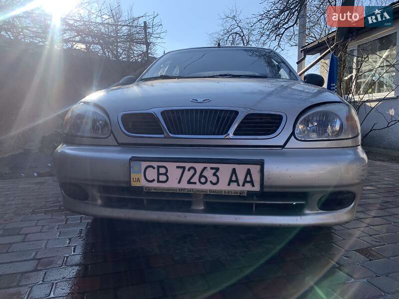 Седан Daewoo Sens 2004 в Чернігові