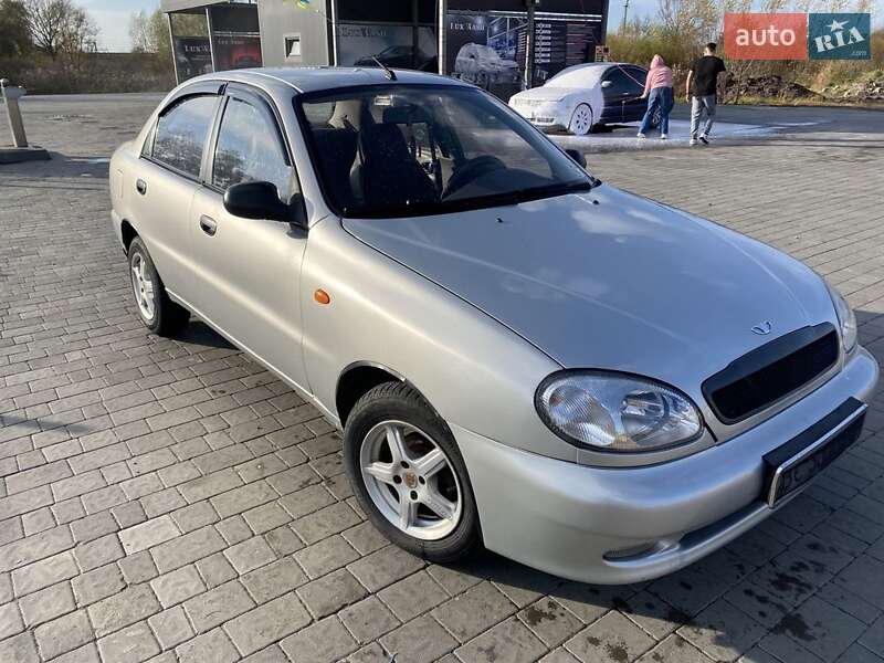 Седан Daewoo Sens 2005 в Львове