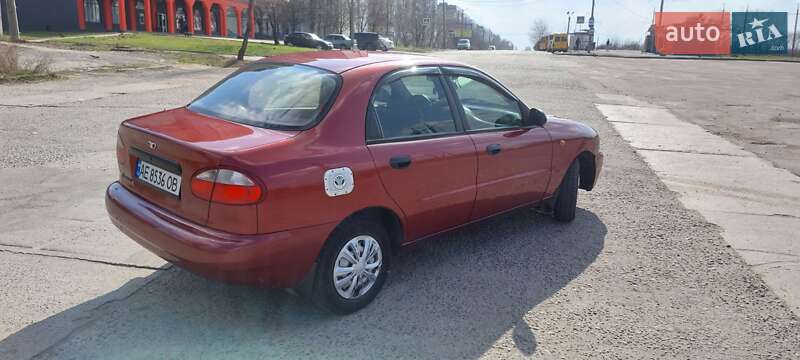 Седан Daewoo Sens 2002 в Кривом Роге