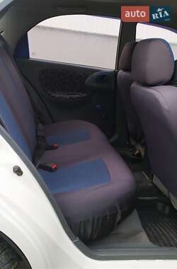 Седан Daewoo Sens 2002 в 