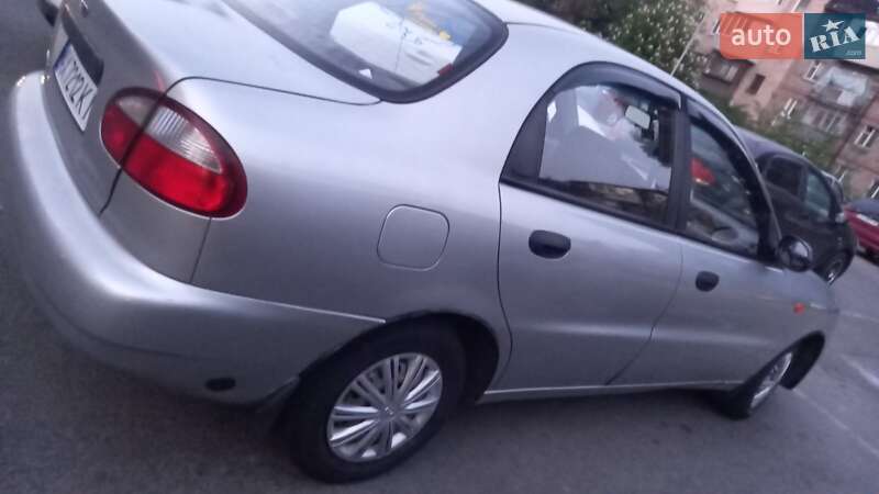 Седан Daewoo Sens 2004 в Запоріжжі