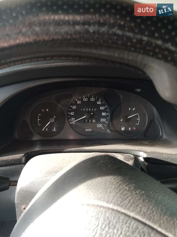 Седан Daewoo Sens 2003 в Краматорске