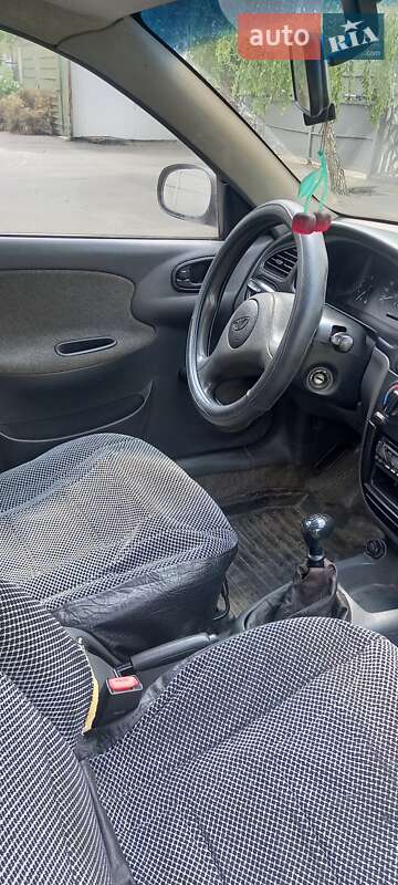Седан Daewoo Sens 2005 в Одесі