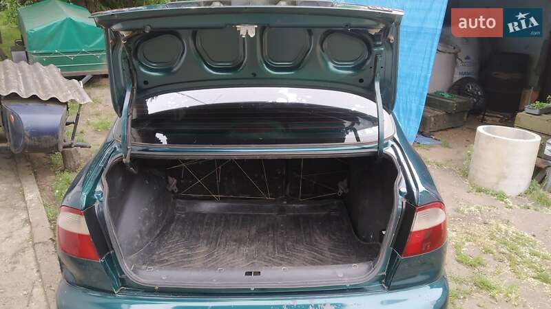 Седан Daewoo Sens 2006 в Новоукраинке