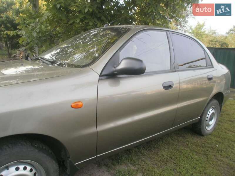 Седан Daewoo Sens 2005 в Днепре