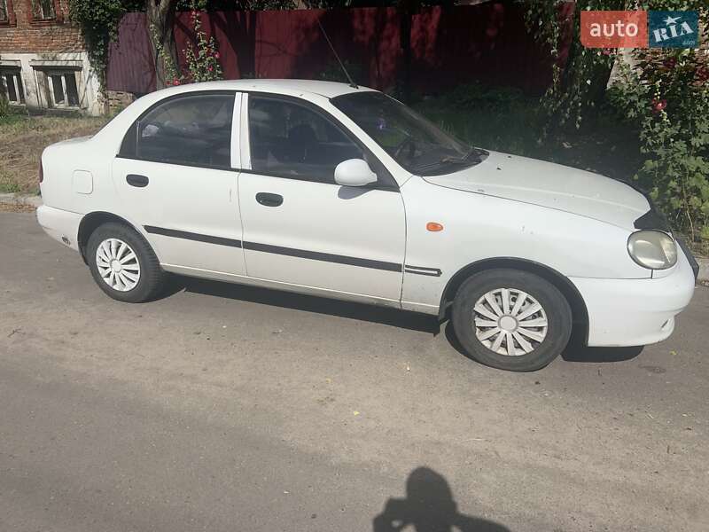 Седан Daewoo Sens 2003 в Сумах