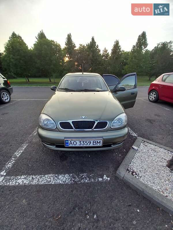Седан Daewoo Sens 2003 в Тячеві