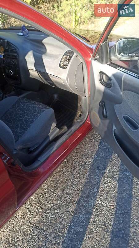 Седан Daewoo Sens 2005 в Маневичах