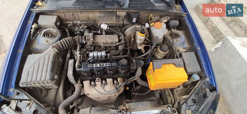 Седан Daewoo Sens 2003 в Веселинове