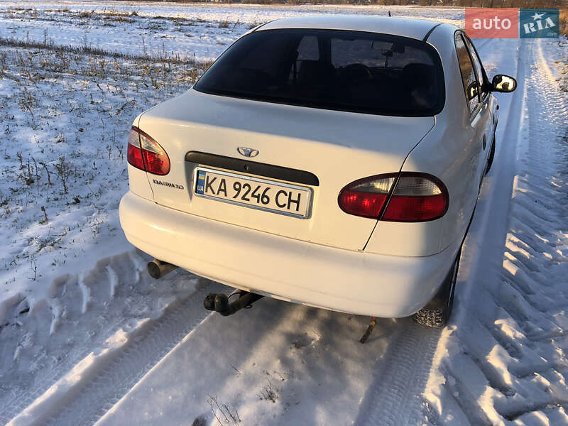 Седан Daewoo Sens 2004 в Киеве