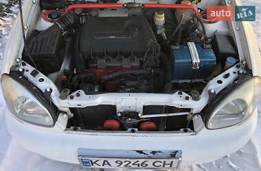 Седан Daewoo Sens 2004 в Киеве