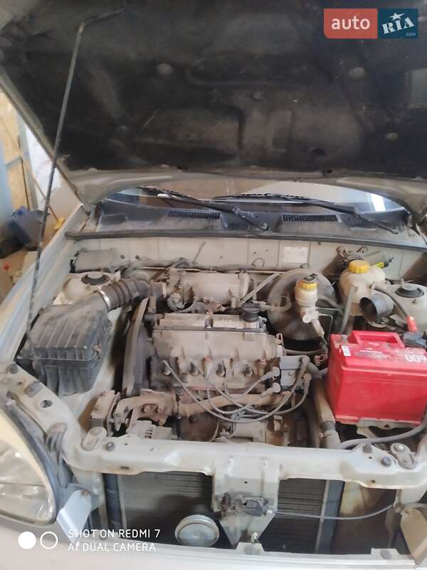 Седан Daewoo Sens 2005 в Чернигове