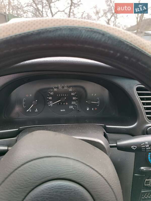 Седан Daewoo Sens 2006 в Смеле