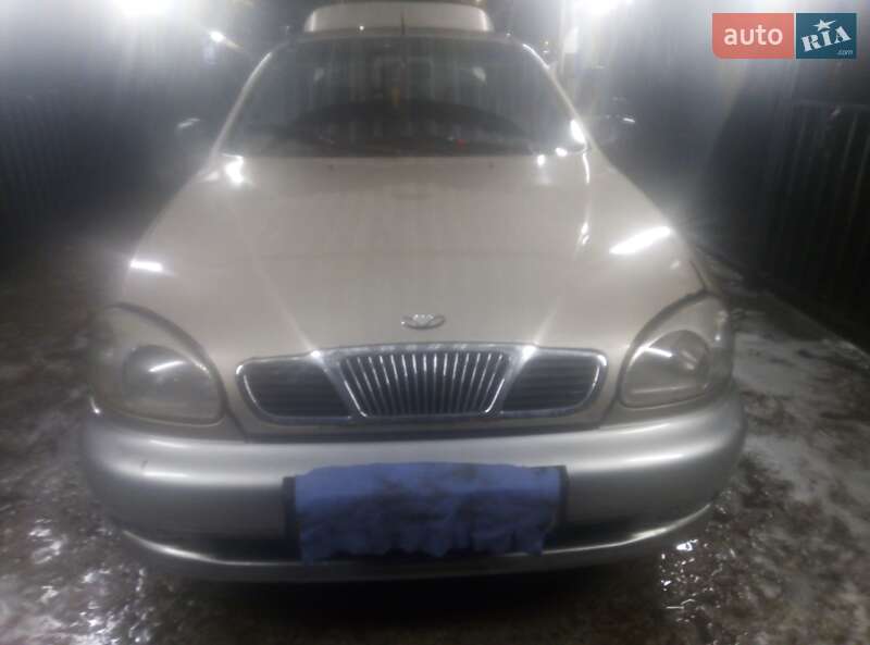 Седан Daewoo Sens 2004 в Ивано-Франковске