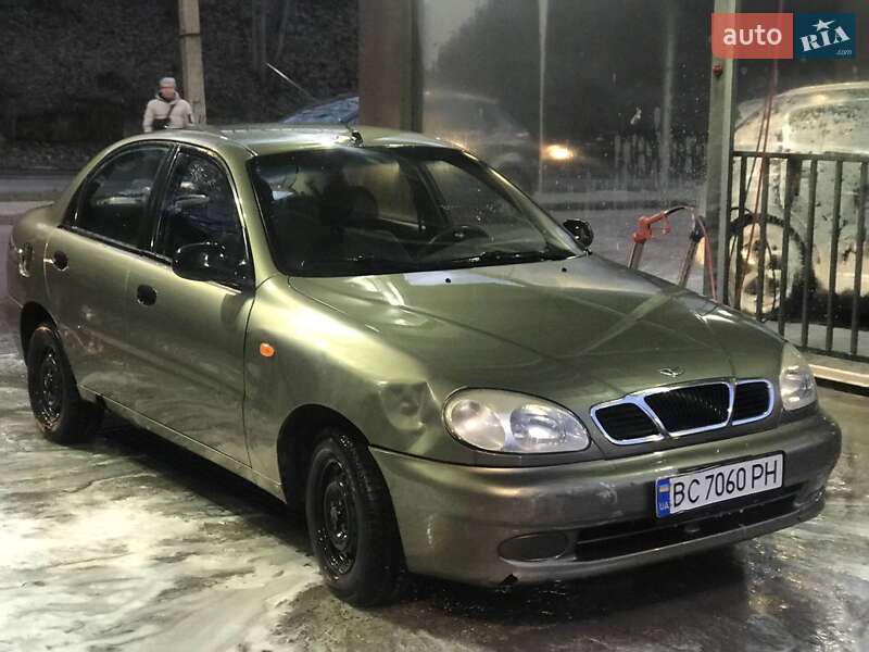 Седан Daewoo Sens 2003 в Львове
