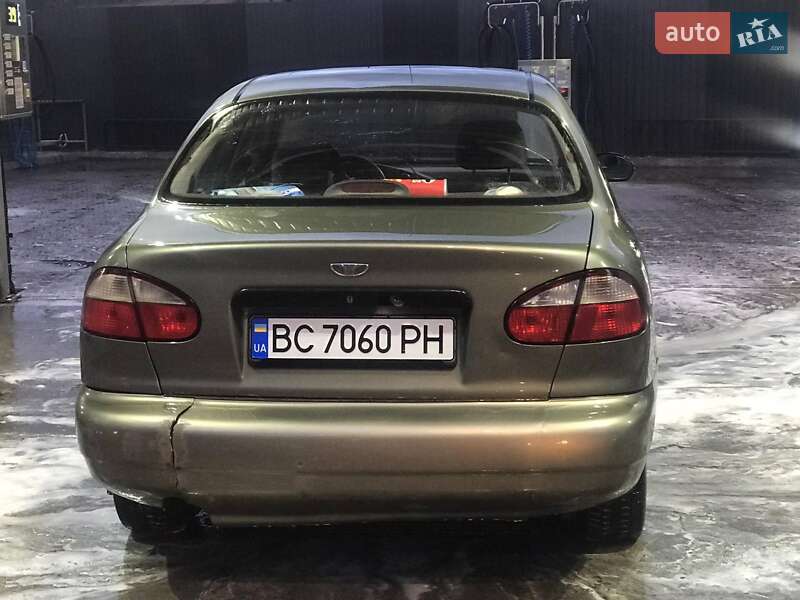 Седан Daewoo Sens 2003 в Львові