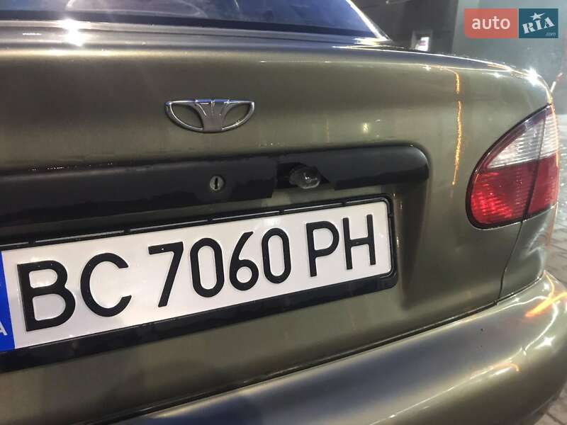 Седан Daewoo Sens 2003 в Львові