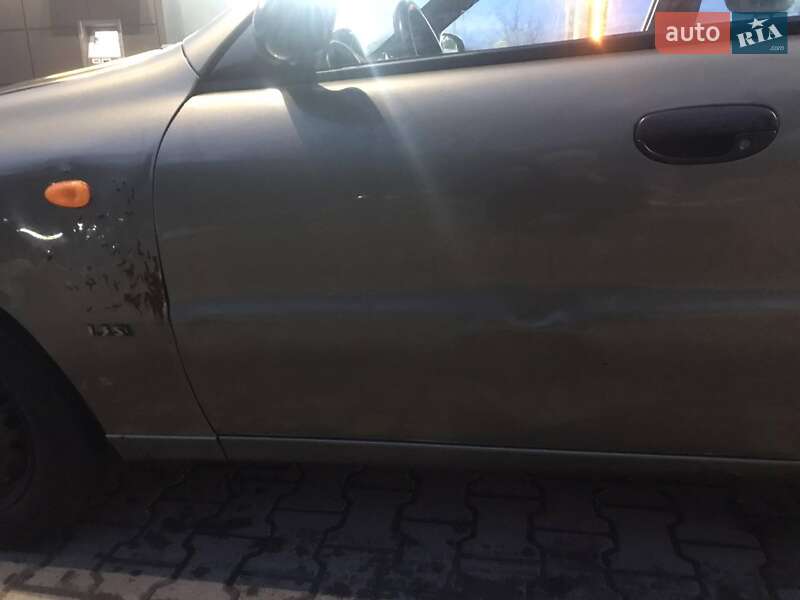 Седан Daewoo Sens 2003 в Львове