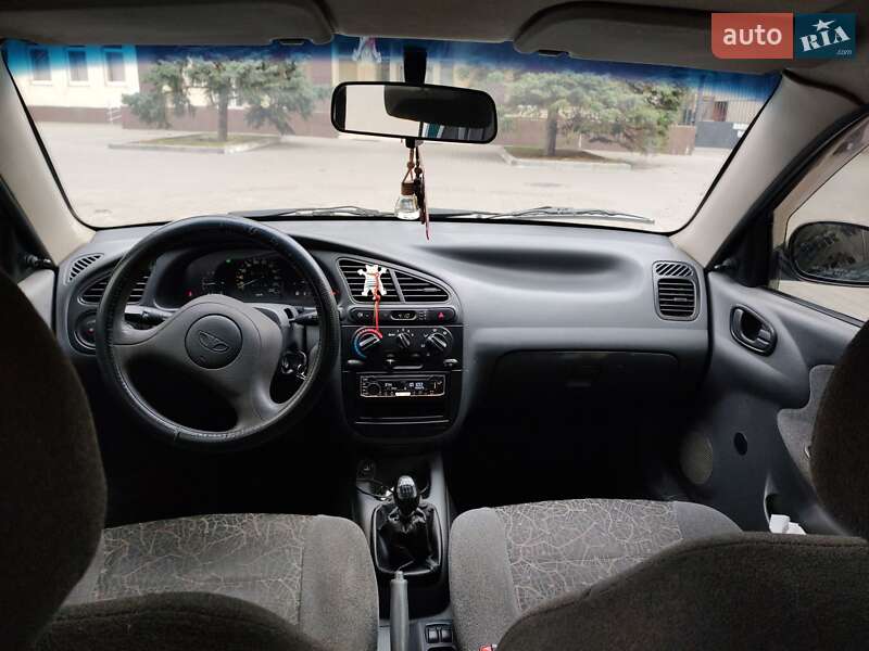 Седан Daewoo Sens 2004 в Одесі
