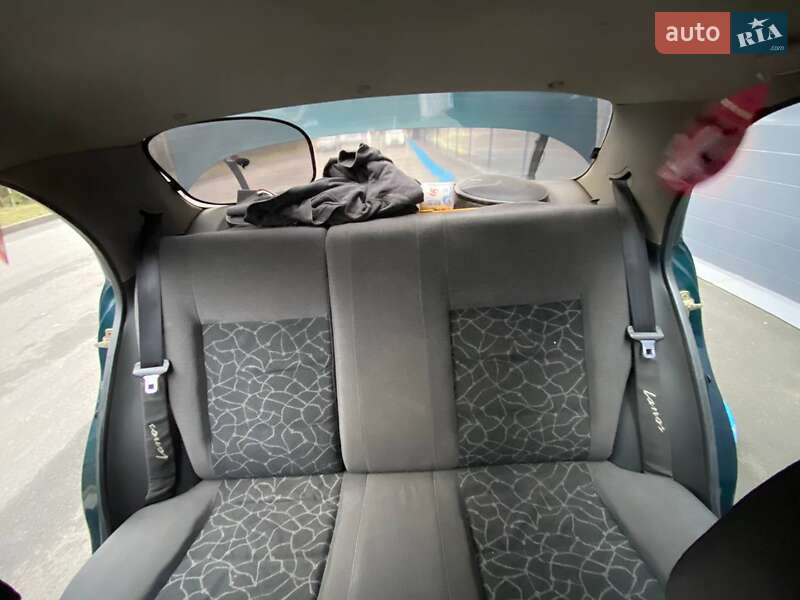 Седан Daewoo Sens 2003 в Киеве