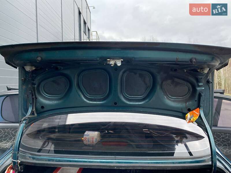 Седан Daewoo Sens 2003 в Киеве