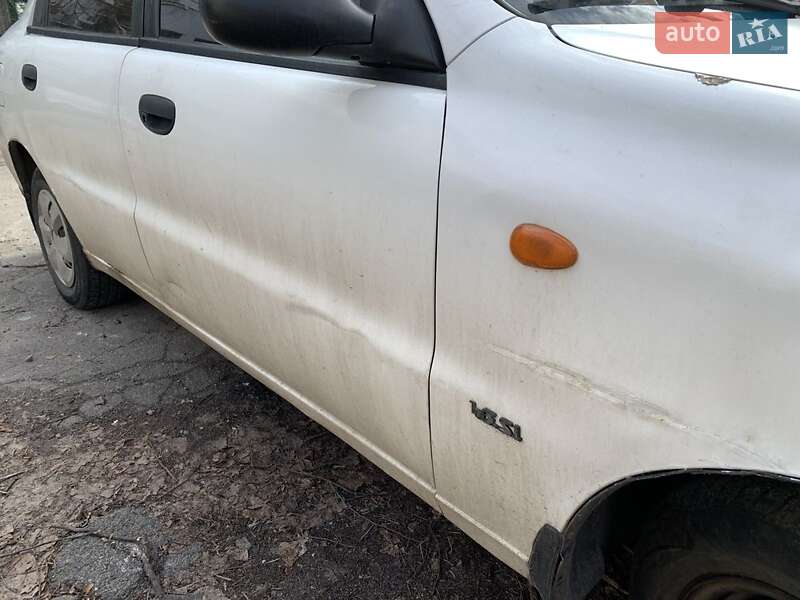 Седан Daewoo Sens 2004 в Киеве