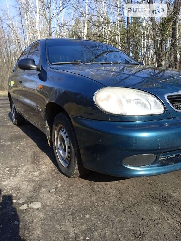 Седан Daewoo Sens 2003 в Краснокутске